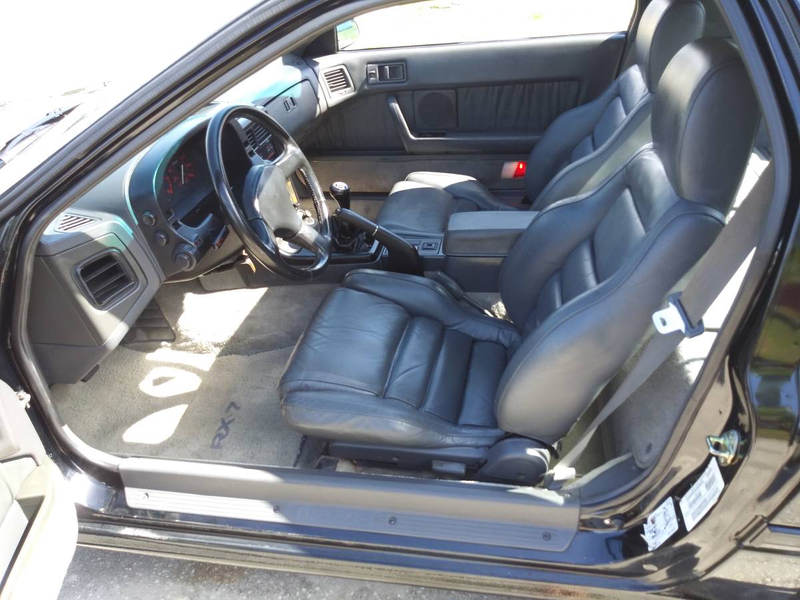 Illustration for article titled At $10,399, Is This 1988 Mazda RX7 Turbo II a Fitting Sequel to a Car That Never Was?